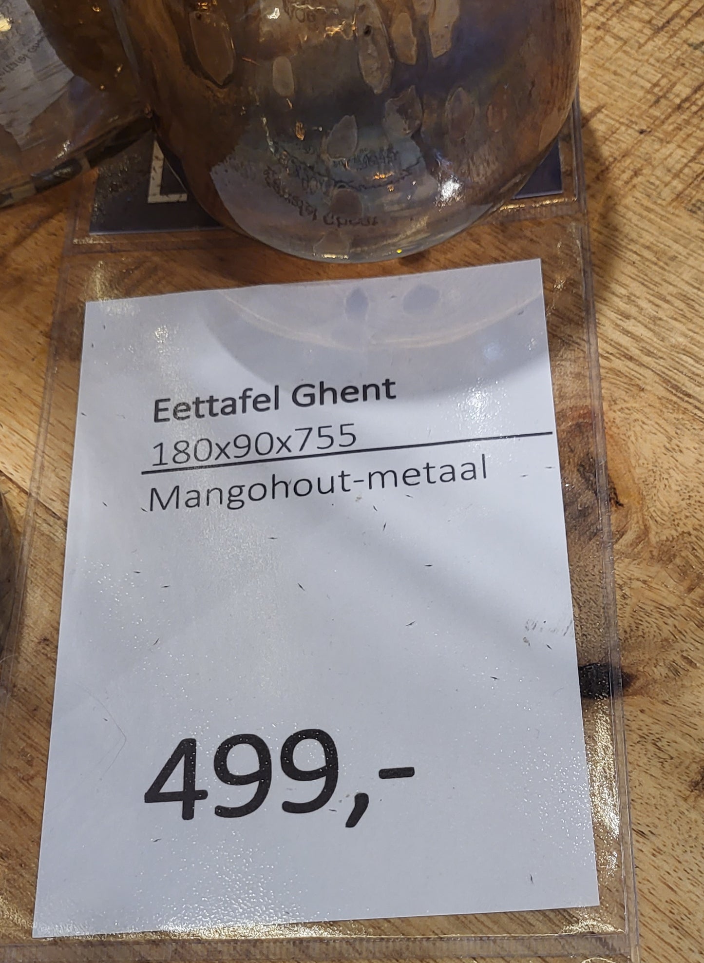 Eetkamer tafel mangohout