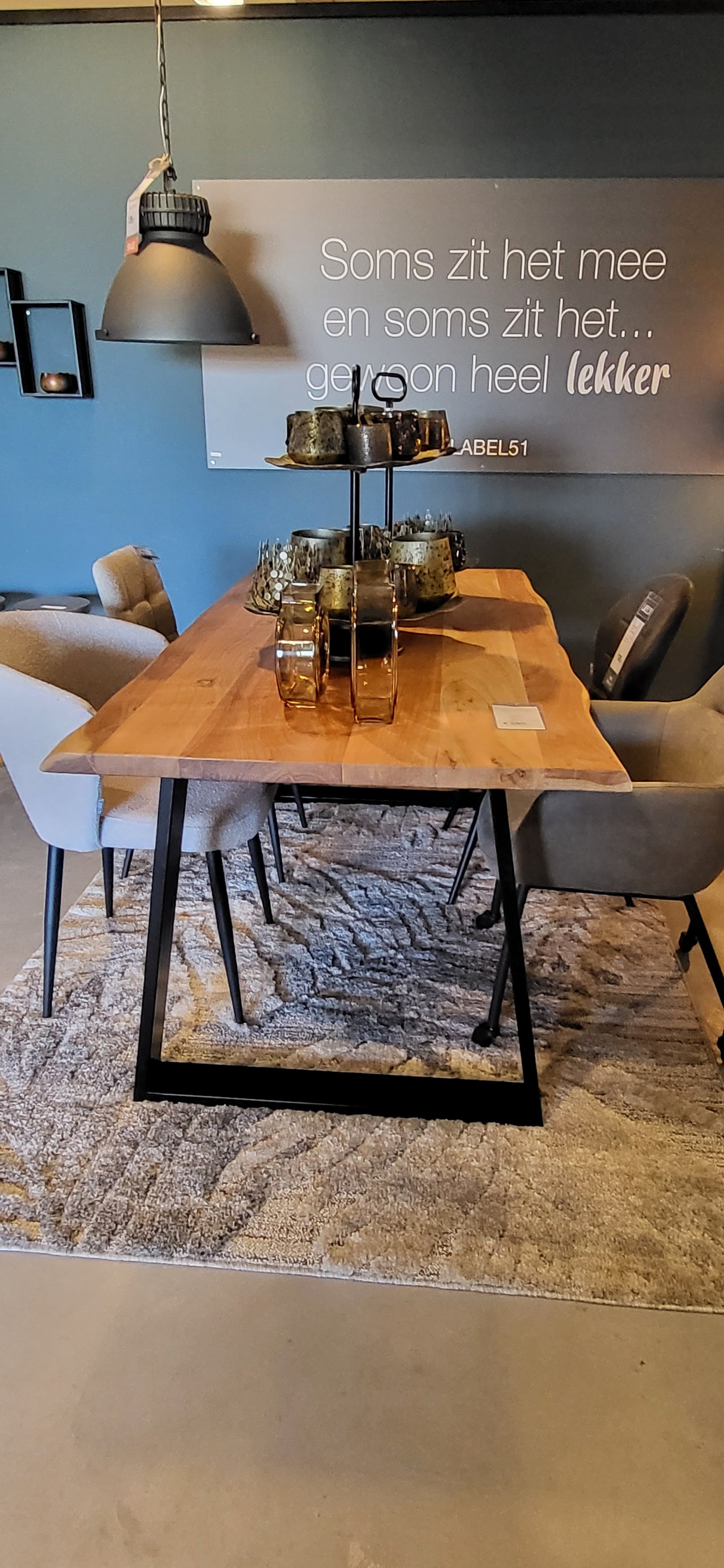 Eetkamertafel Curve