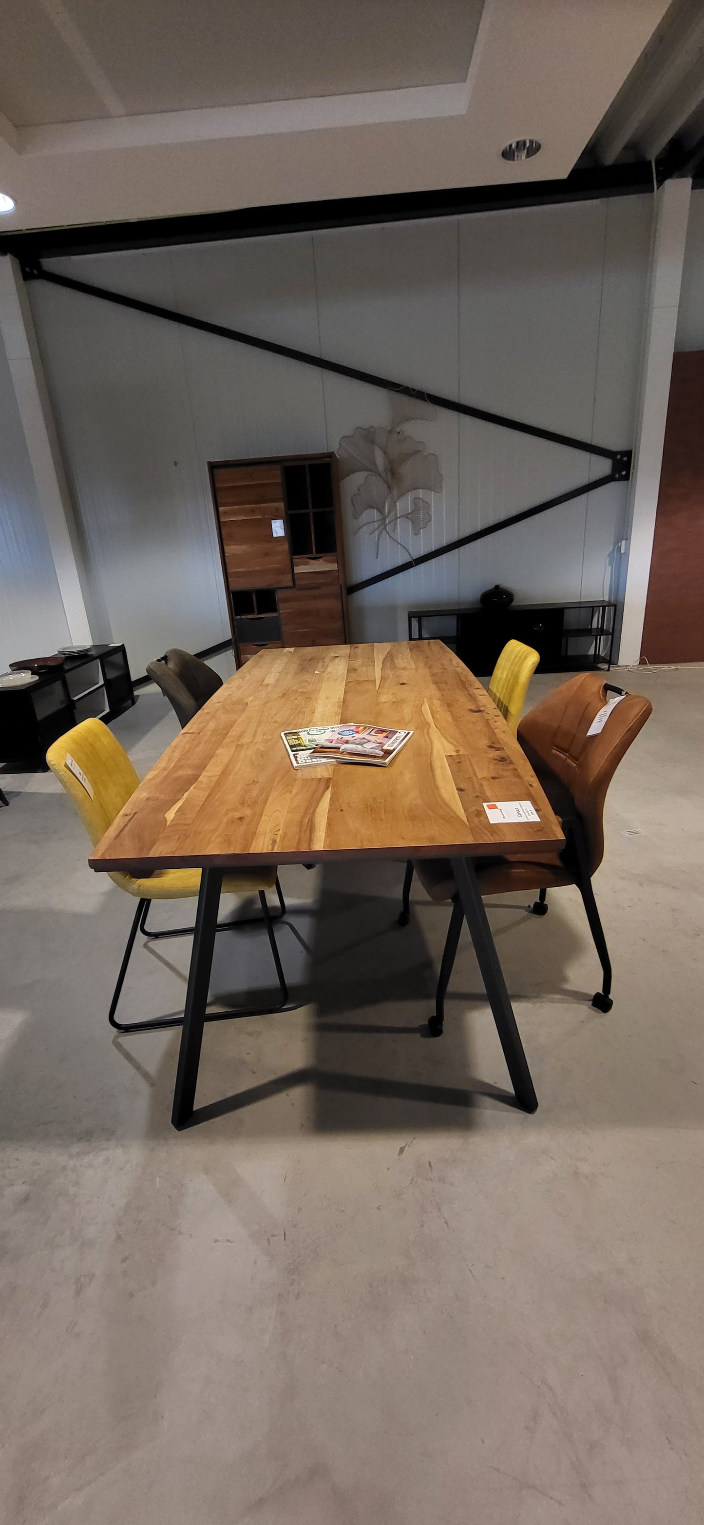 Eetkamertafel Corsica