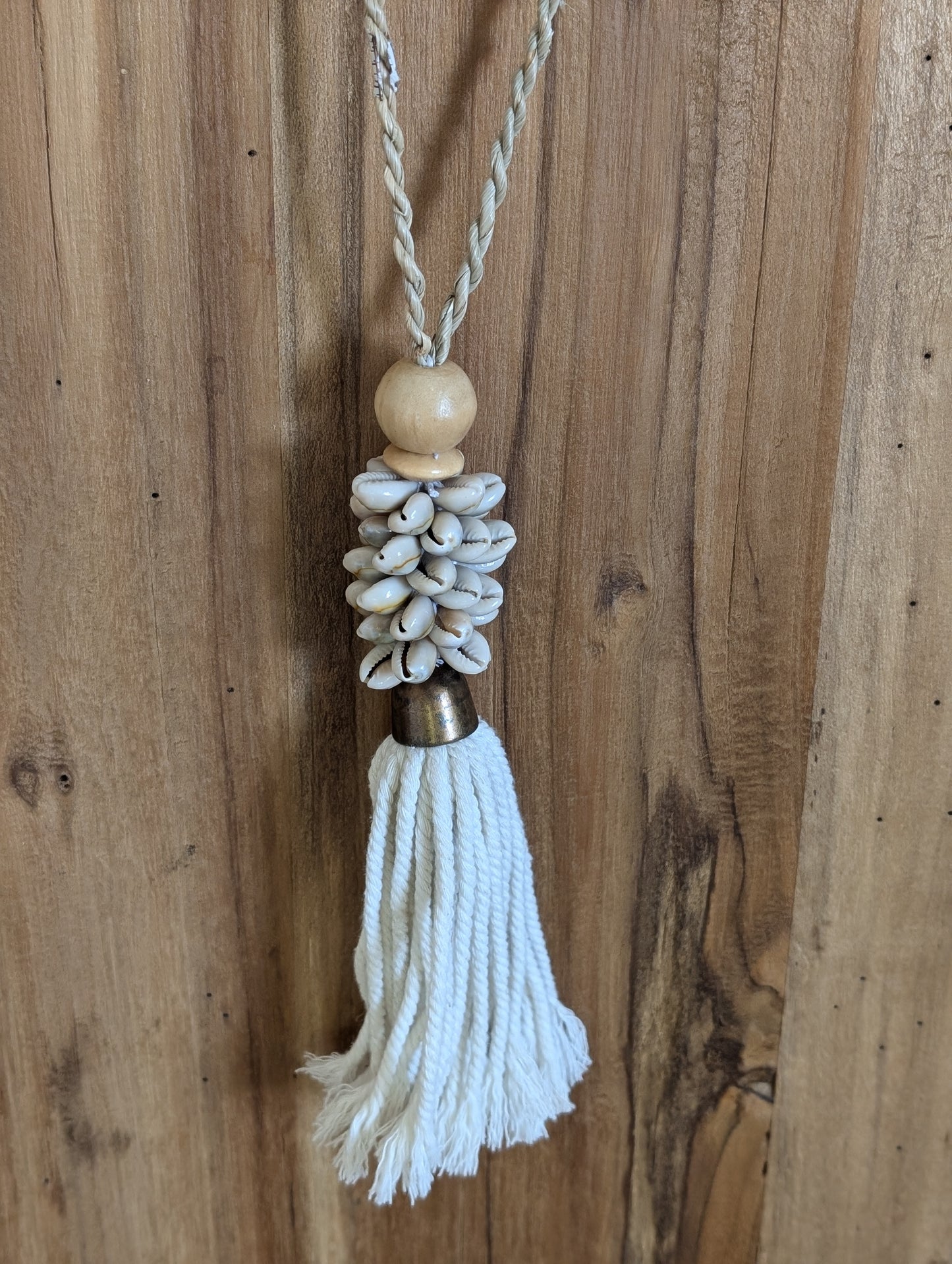 Decohanger met schelpjes