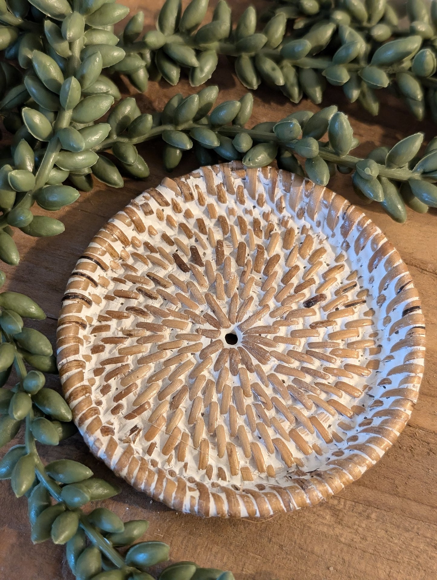 Rotan schaaltje