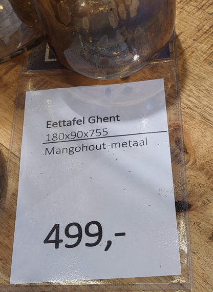 Eetkamer tafel mangohout