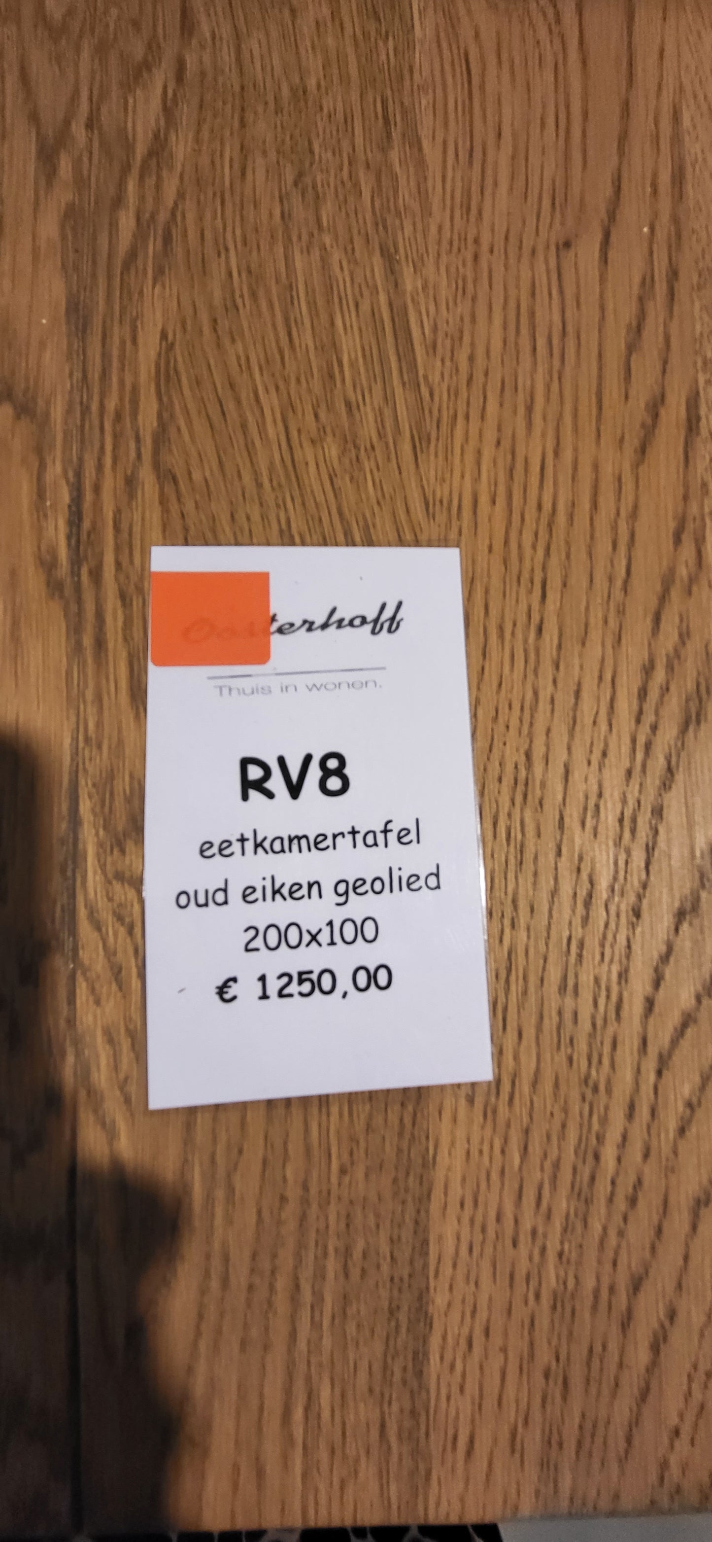 Eetkamertafel RV8
