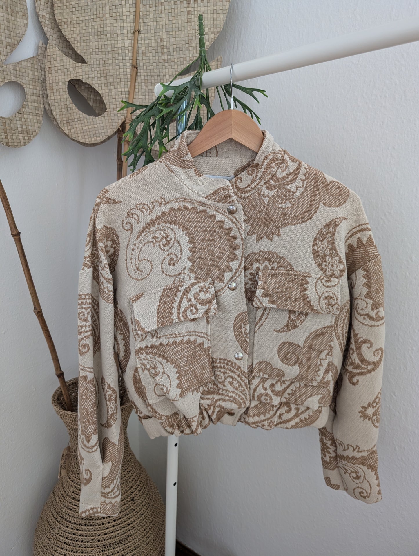 Kort jasje met prachtige taupe print One Size
