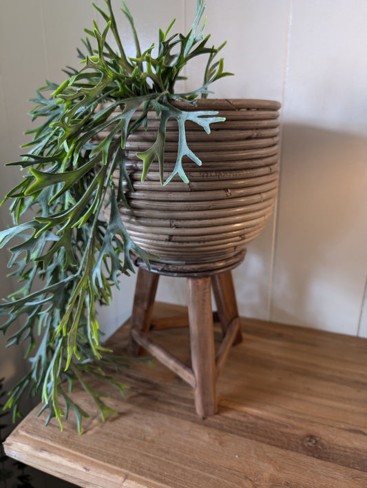 Planten basket basket met mooie 3 poot maat S