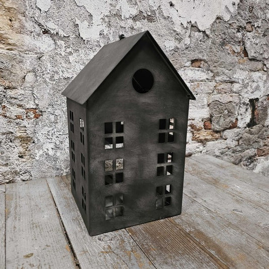 Metalen huis
